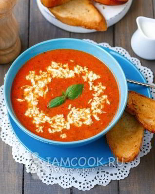 Томатный суп-пюре с базиликом