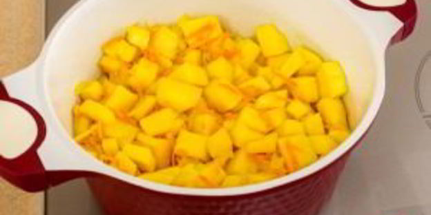 тыквенный суп-пюре с ароматными сухариками