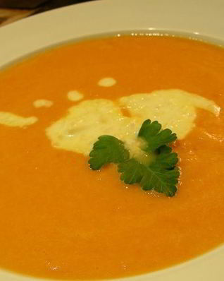 Тыквенный суп-пюре с имбирным кремом