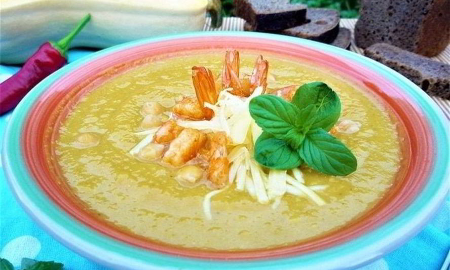 Рецепт тыквенного супа-пюре с нутом и креветками