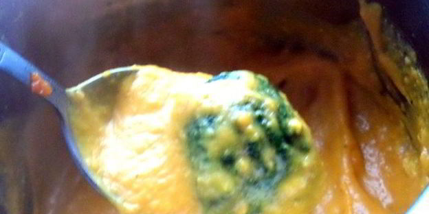 тыквенный суп-пюре со шпинатом