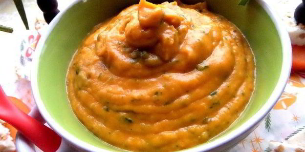 тыквенный суп-пюре со шпинатом