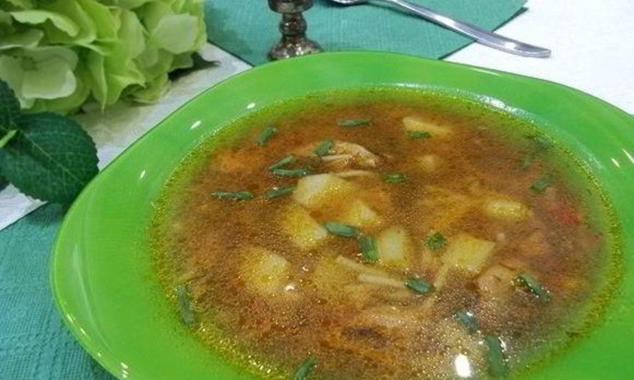 Рецепт супа с бычками в томатном соусе