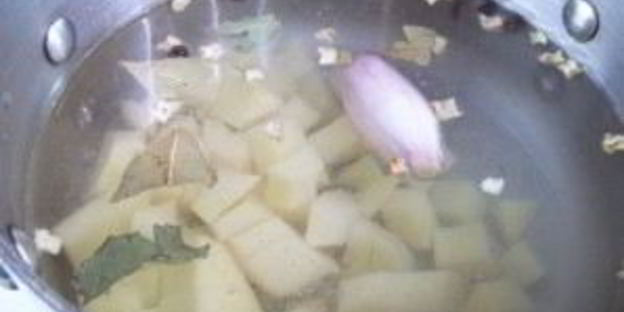 суп с бычками в томатном соусе