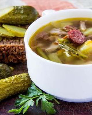 Суп с говяжьей рулькой