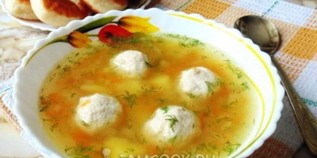 суп с красной чечевицей и фрикадельками