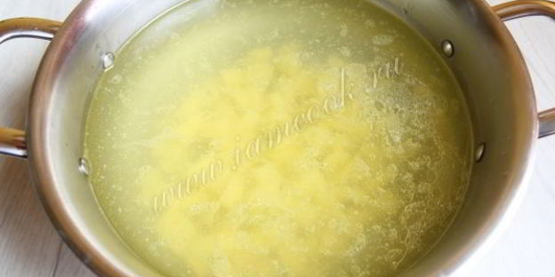 суп с курицей и щавелем