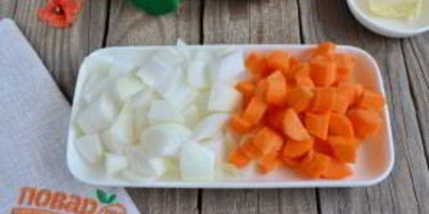 свекольный суп с яйцом