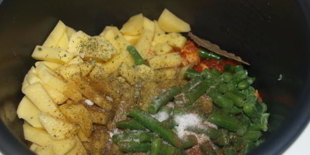 томатный куриный суп со стручковой фасолью