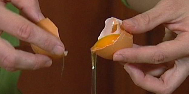 бисквитные блины с медово-ореховой начинкой