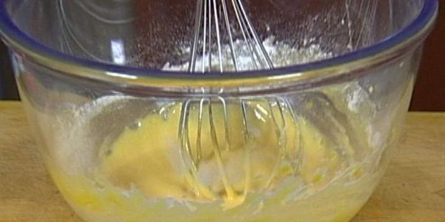 бисквитные блины с медово-ореховой начинкой