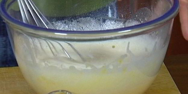 бисквитные блины с медово-ореховой начинкой