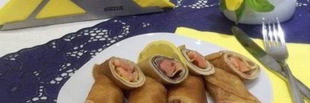 Блинчики с красной рыбой