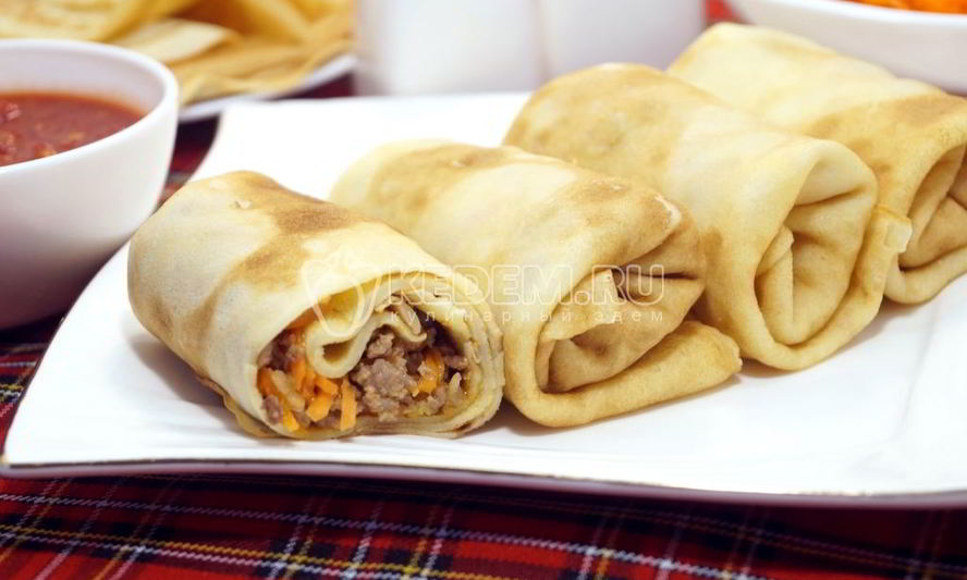 Рецепт блинов с фаршем и морковью по-корейски