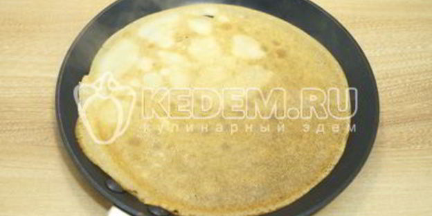 блины с фаршем и морковью по-корейски