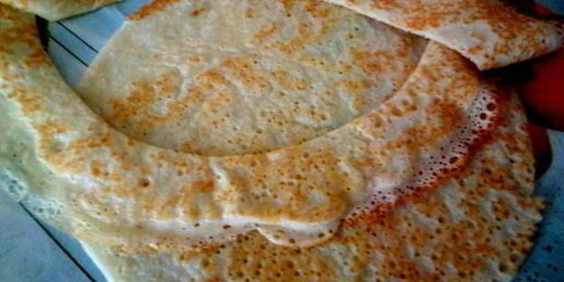 блины с сайрой и яйцами