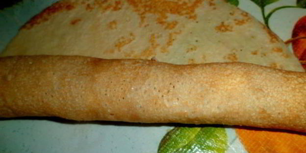 блины с сайрой и яйцами