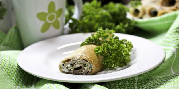 блины с творогом и зеленью