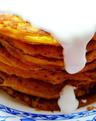 Дрожжевые блины из тыквы