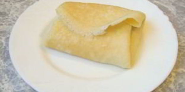 фаршированные блины, запеченные с ветчиной и сыром