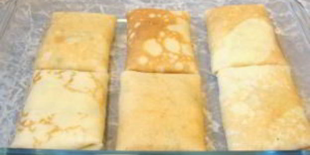 фаршированные блины, запеченные с ветчиной и сыром