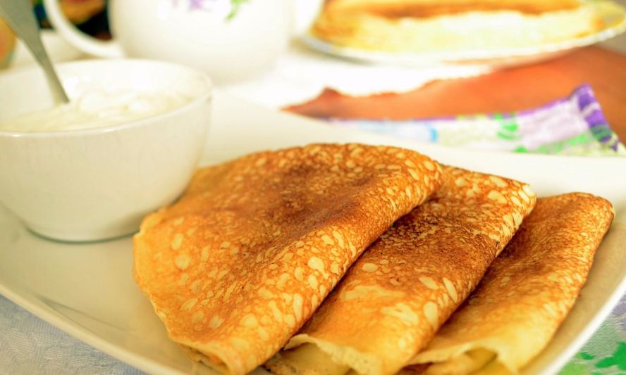 Рецепт классических блинов с дырочками