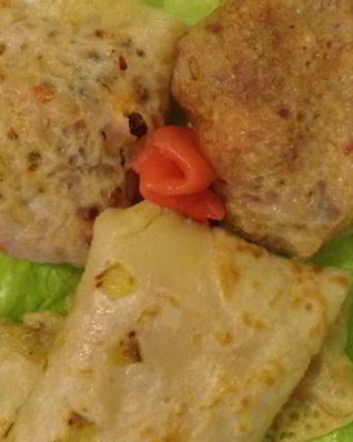 Луковые блинчики с начинкой