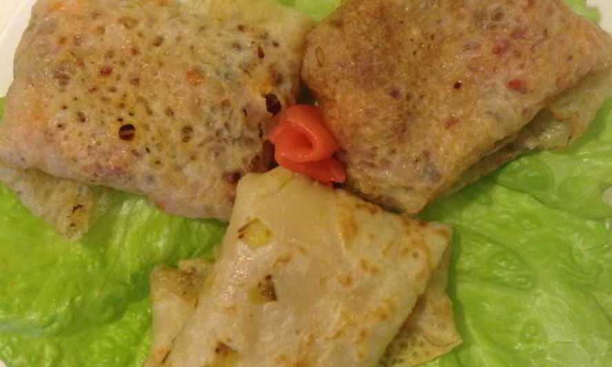 Рецепт луковых блинчиков с начинкой