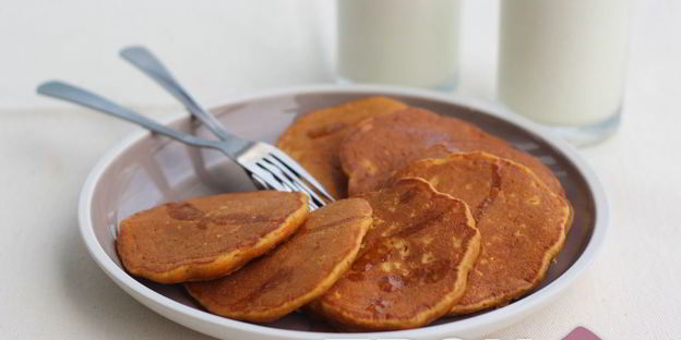 морковные панкейки