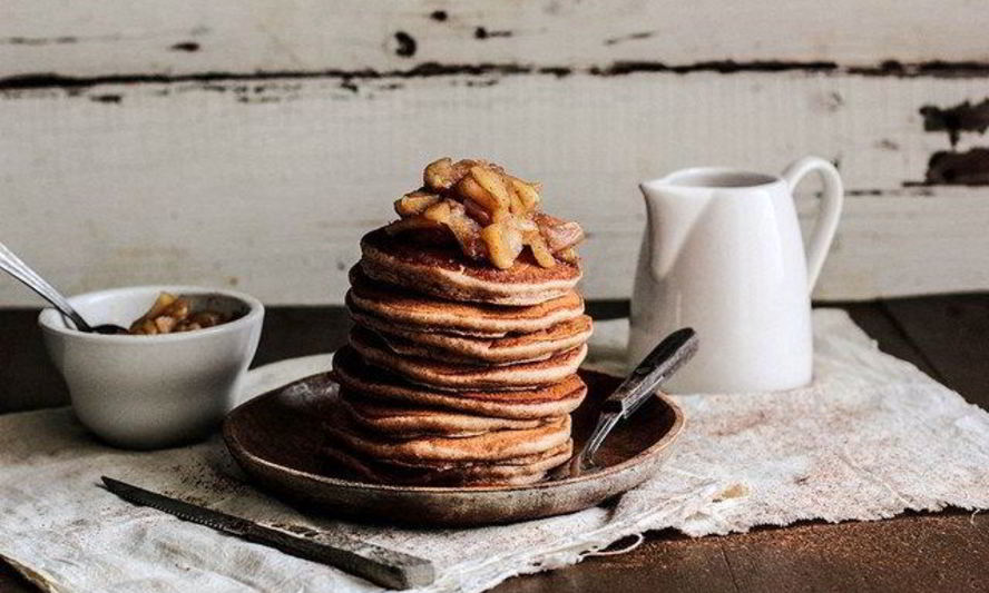 Рецепт панкейков под яблочным соусом