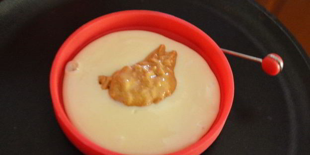 панкейки с арахисовой пастой