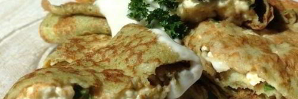 Ржаные блинчики на сыворотке со щавелем и петрушкой