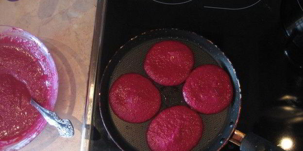 свекольные блинчики