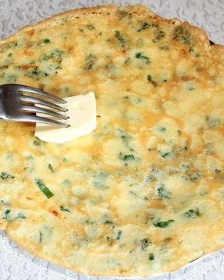 Сырные блинчики с зеленью