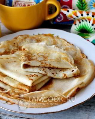 Тонкие блины с дырочками на дрожжах