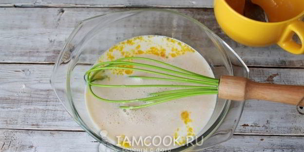 тонкие блины с дырочками на дрожжах