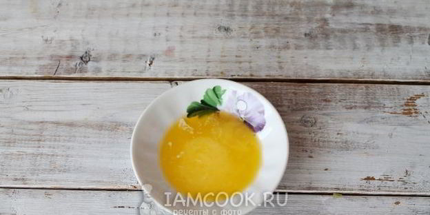 тонкие блины с дырочками на дрожжах