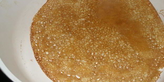 заварные блины на молоке с начинкой из яблок