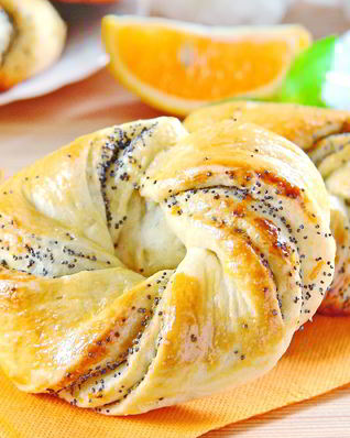 Апельсиновые булочки с маком