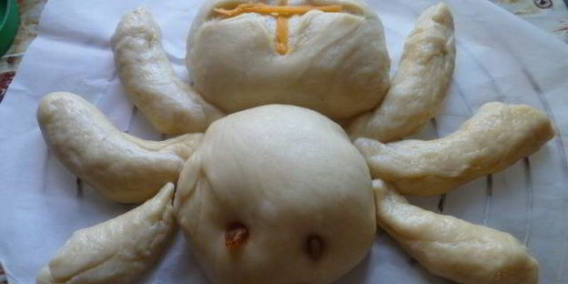 булочка паучок