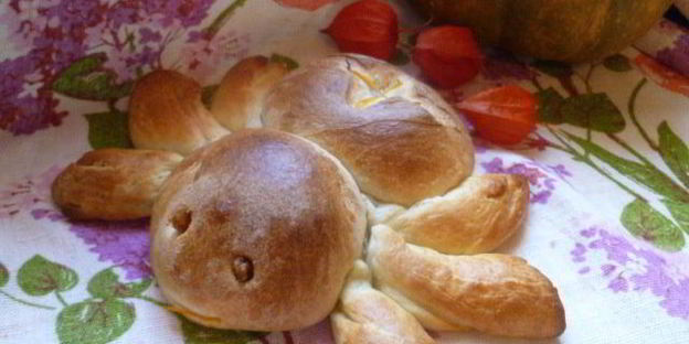 булочка паучок