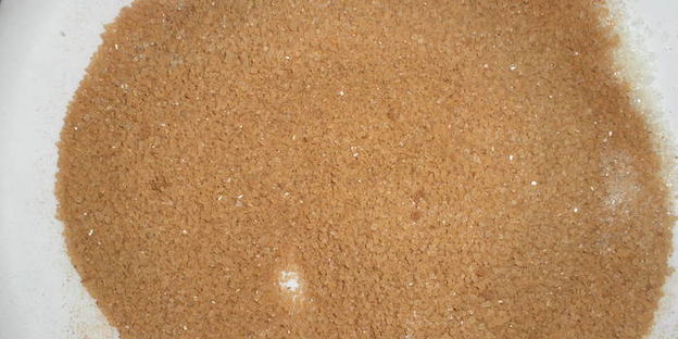 булочки cinnabon с корицей и сладкой глазурью