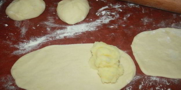 булочки с картофелем