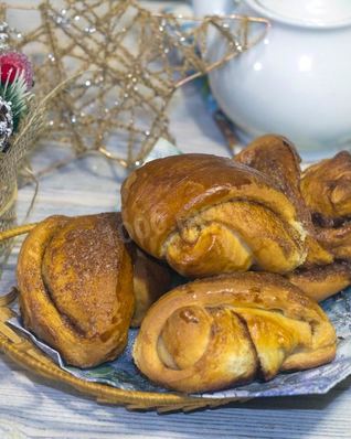 Булочки с корицей и сахаром