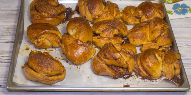 булочки с корицей и сахаром