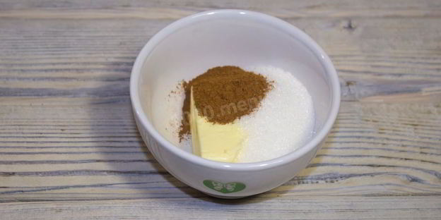 булочки с корицей и сахаром