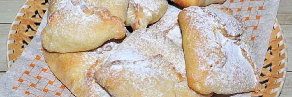 Булочки с творожной начинкой