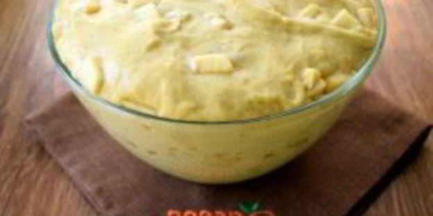 булочки с яблоками, грушей и пряностями