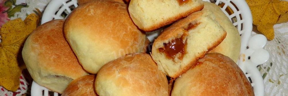 Булочки со сгущенкой из дрожжевого теста