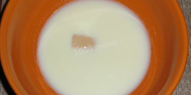 булочки со сгущенкой из дрожжевого теста